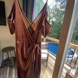 Astr Nordstrom rack wrap dress velour